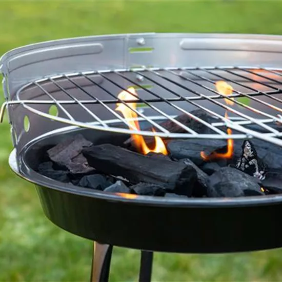 Gartengestaltung mit Grills – Schön anzusehen und praktisch Gartengestaltung mit Grills – Schön anzusehen und praktisch